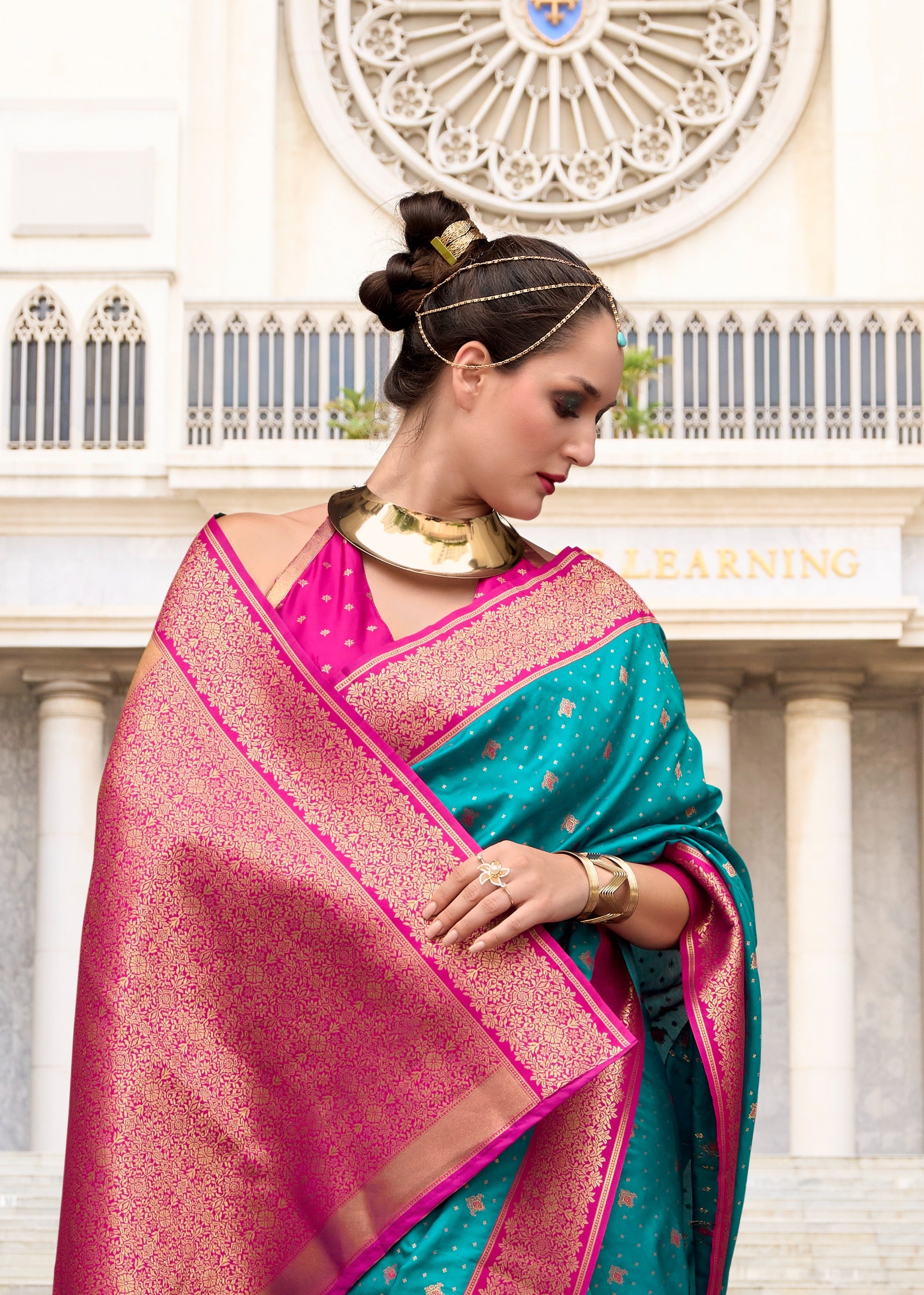 Ethnic Motifs Woven Design Pure Silk Kanjeevaram Saree