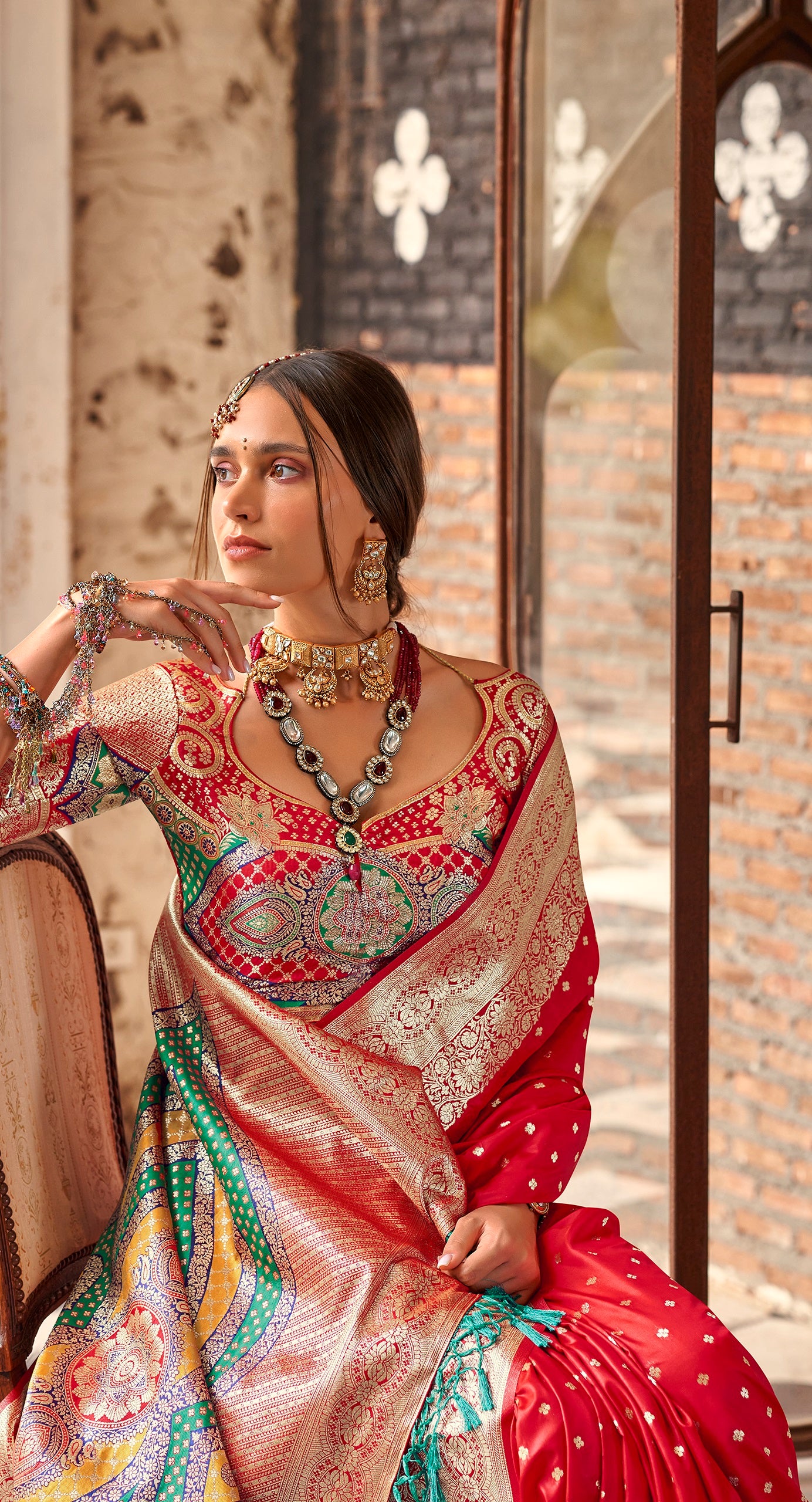 Woven Design Zari Pure Silk Banarasi Saree