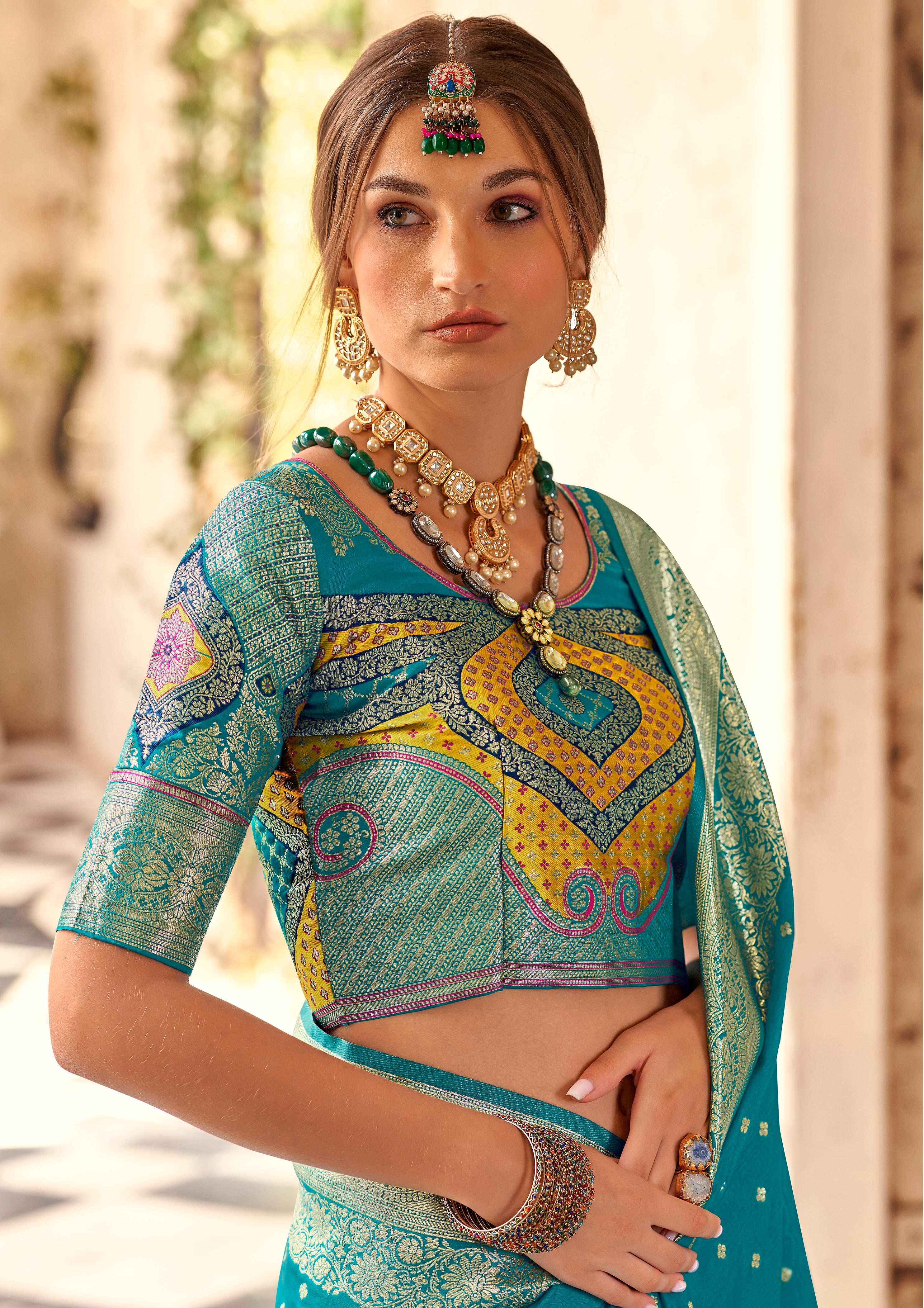 Woven Design Zari Pure Silk Banarasi Saree