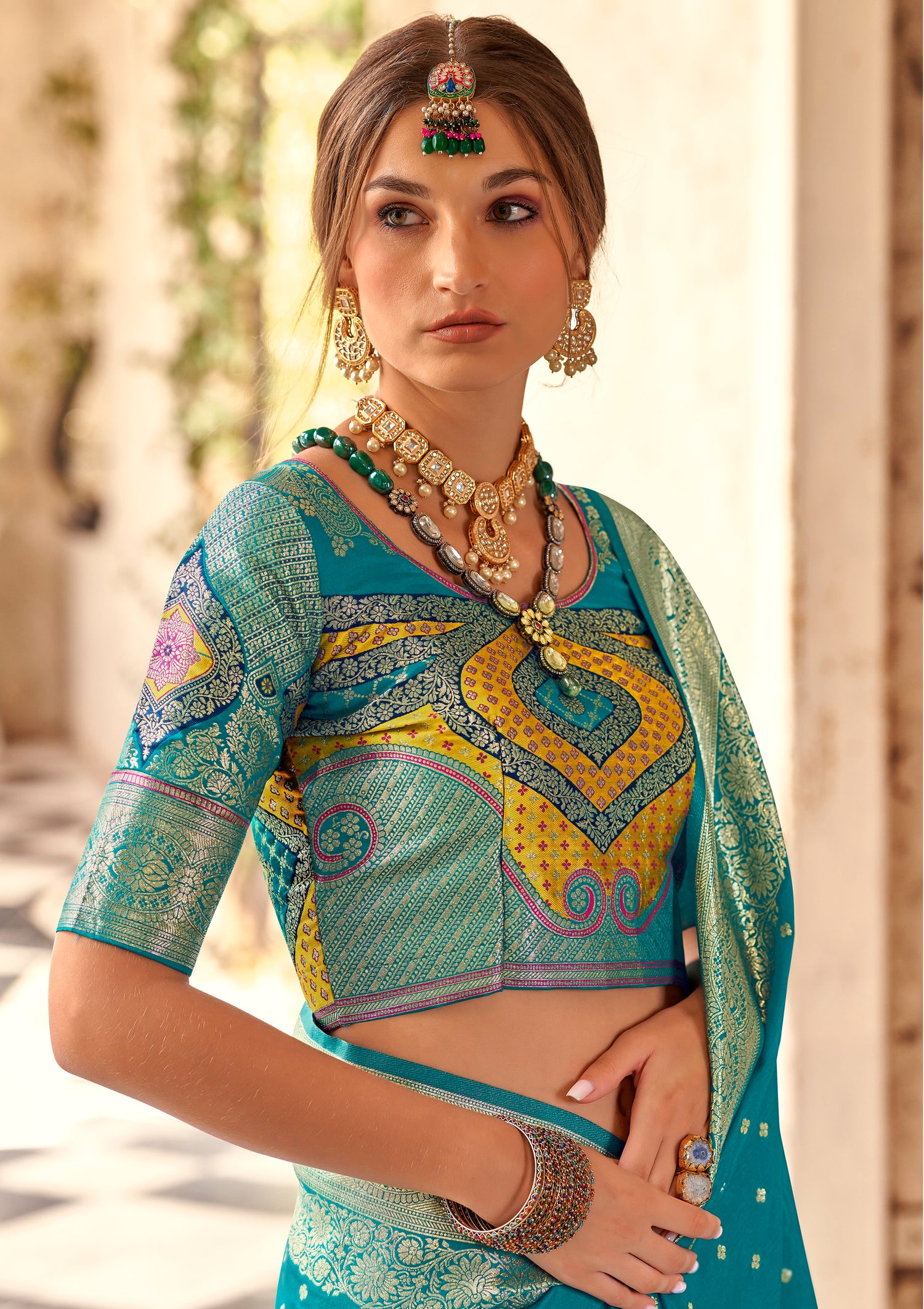 Woven Design Zari Pure Silk Banarasi Saree