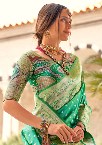 Woven Design Zari Pure Silk Banarasi Saree