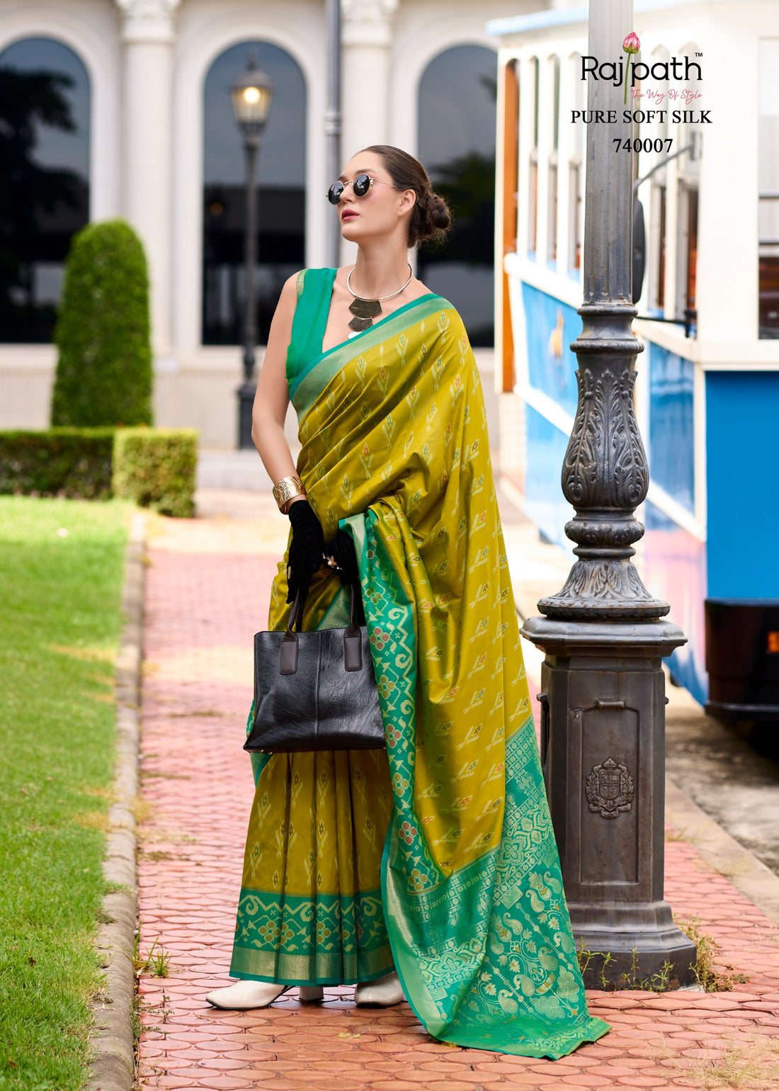 Ethnic Motifs Woven Design Zari Pure Silk Ikat Saree