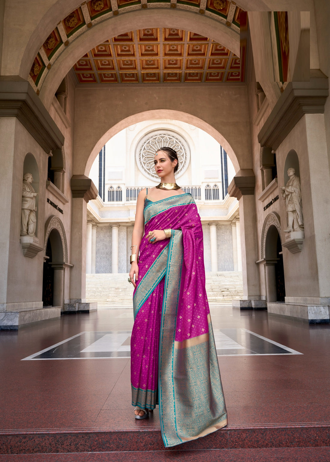Ethnic Motifs Woven Design Zari Pure Silk Kanjeevaram Saree