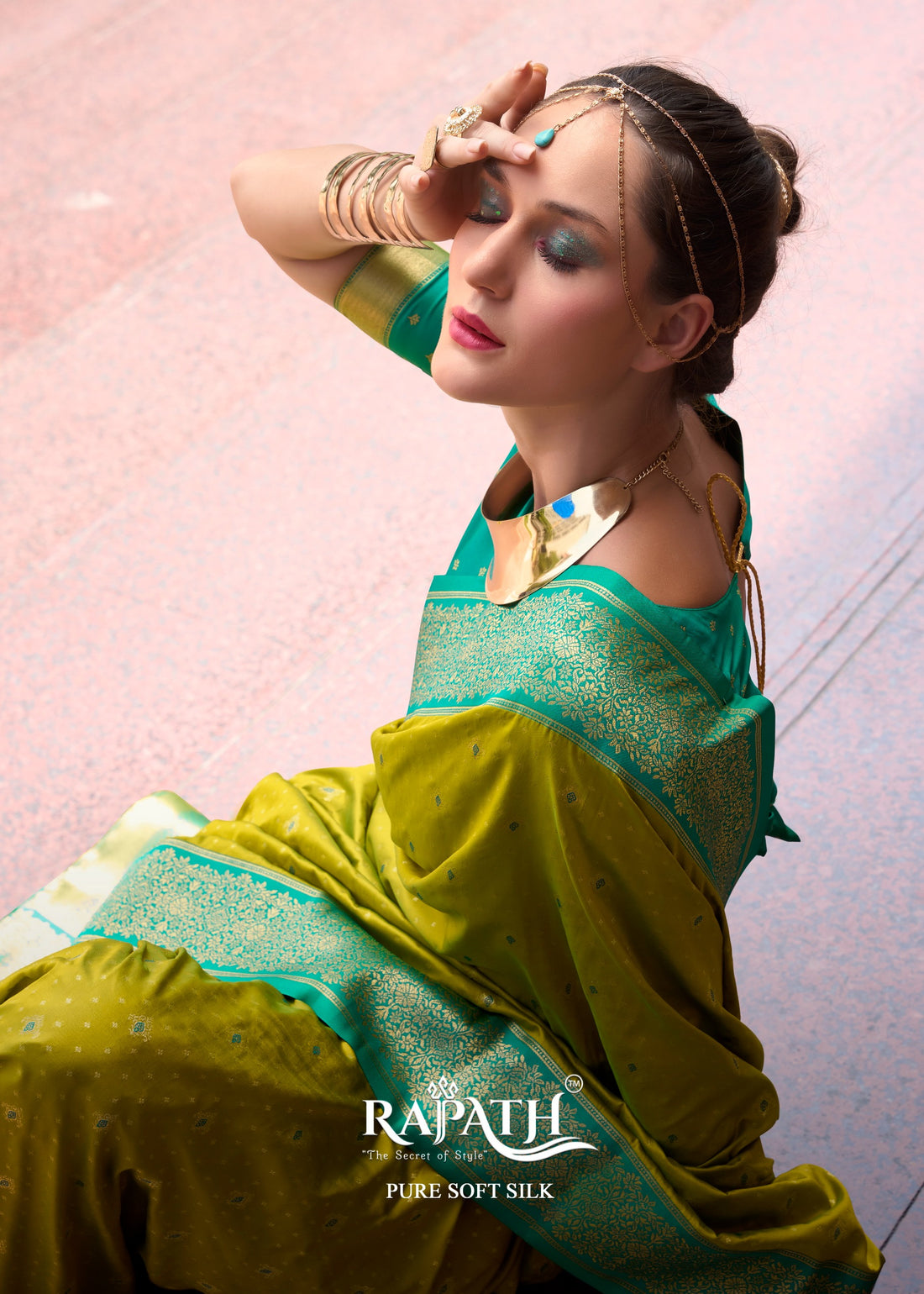 Woven Design Zari Pure Silk Kanjeevaram Saree